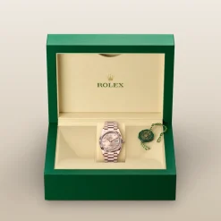 rolex  Day-Date 36 Oyster, 36 mm, Everose gold M128235-0009