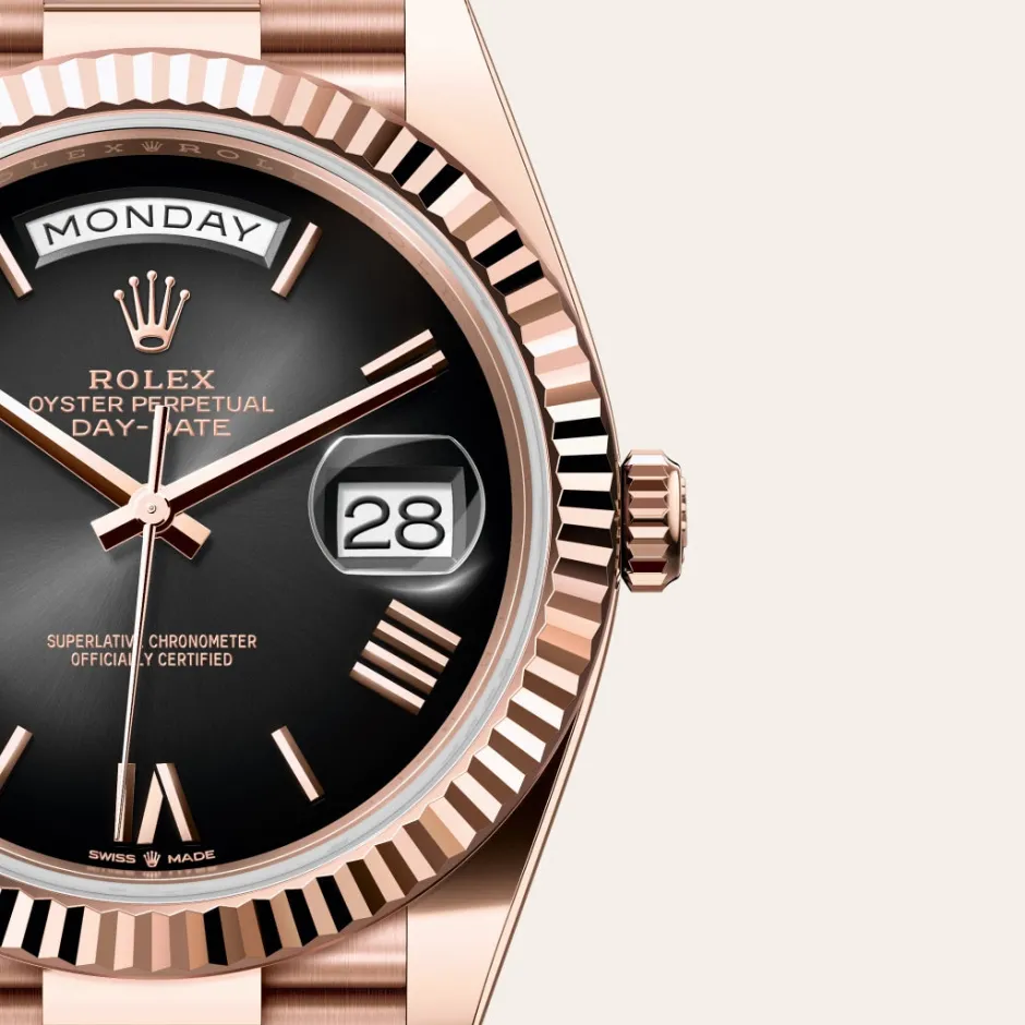rolex Day-Date 40 Oyster, 40 mm, Everose gold M228235-0055