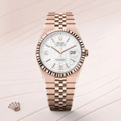 rolex Land-Dweller 40 Oyster, 40 mm, Everose gold M127335-0001