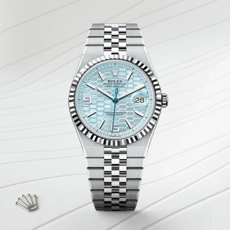 rolex Land-Dweller 40 Oyster, 40 mm, platinum M127336-0001