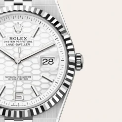 rolex Land-Dweller 40 Oyster, 40 mm, Oystersteel and white gold M127334-0001