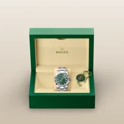 rolex  Sky-Dweller Oyster, 42 mm, Oystersteel and white gold M336934-0001